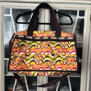 Le Sportsac Weekend Bag